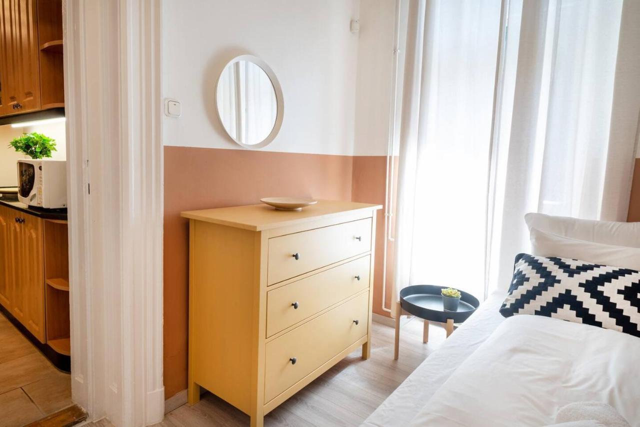 Central And Large Ac Home Away From Home 부다페스트 외부 사진